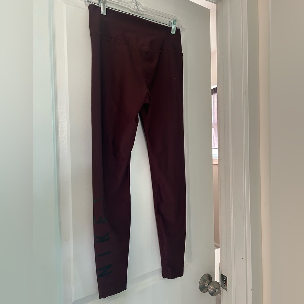 Nike Dri-fit leggings size small